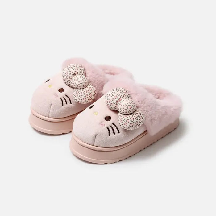 Laventra™ - Hello Kitty Plush Slippers